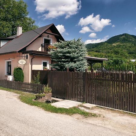 Villa Prázdninový dom Eliška*** Rajecka Lesna Exterior foto